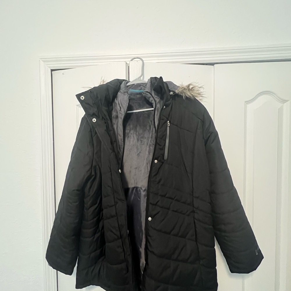 Columbia Black Puffer Jacket with Faux Fur Hood